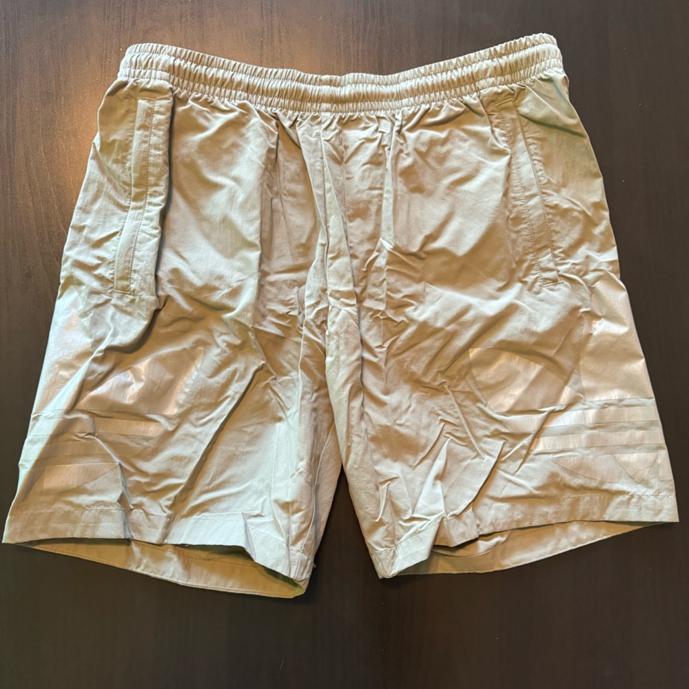 Adidas Shorts Size Medium